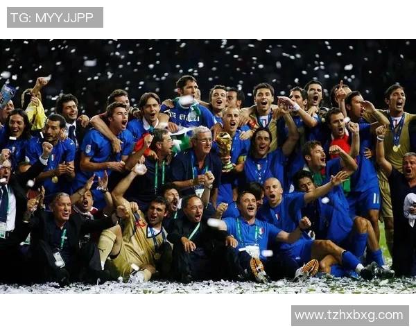 意大利足球三巨星的辉煌历程与传奇瞬间揭秘